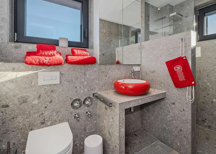 Lobster Im Nauticum By Interhome 루브민